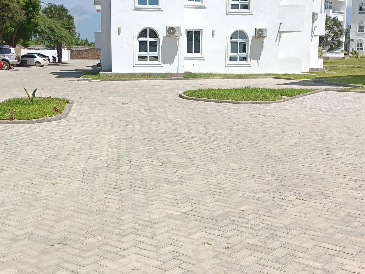 Havenhouse Kijani - 1 Bedroom Beach Apartment With Swimming Pool Malindi Extérieur photo